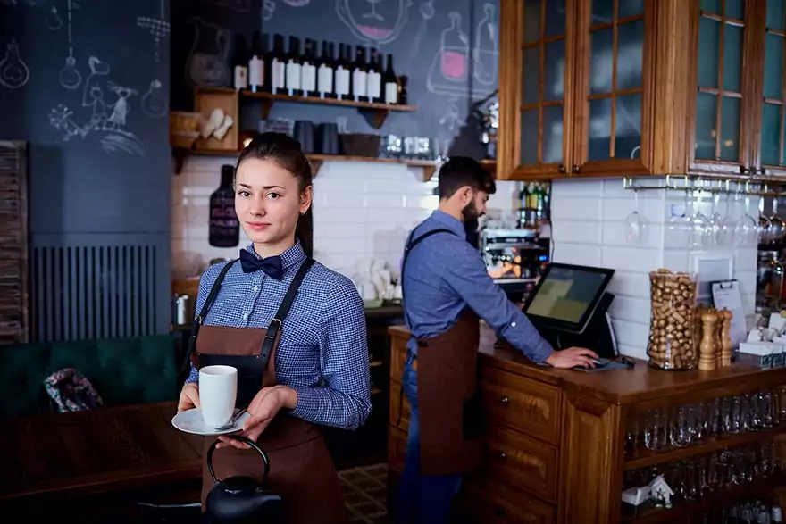 ¿Cuál es la mejor manera gestionar el control horario en la hostelería?